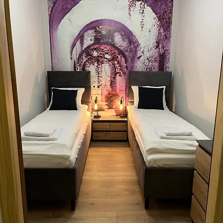 Apartment Jesionowe Nad Odra, Stare Miasto, Sauna W Jednym, Klimatyzacja , Garaz Podziemny 0 Zl, Odra River , Old Town, New Building, Air Conditioning, Sauna-one, Underground Garage Free Wroclaw