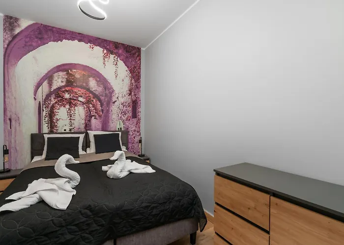 Appartement Jesionowe Ashwood Widok Na Odre 1,4 Km Od Rynku Parking Podziemny W Cenie Klimatyzacja Sauna W 1 River Oder View 1,4 Km Market Square Underground Parking Balcony Air Conditioning