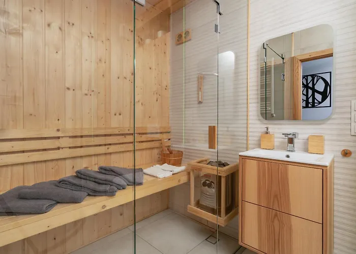 Jesionowe Ashwood Widok Na Odre 1,4 Km Od Rynku Parking Podziemny W Cenie Klimatyzacja Sauna W 1 River Oder View 1,4 Km Market Square Underground Parking Balcony Air Conditioning Appartement