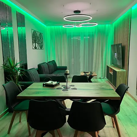 Jesionowe Nad Odra, Stare Miasto, Sauna W Jednym, Klimatyzacja , Garaz Podziemny 0 Zl, Odra River , Old Town, New Building, Air Conditioning, Sauna-one, Underground Garage Free Апартаменти Вроцлав