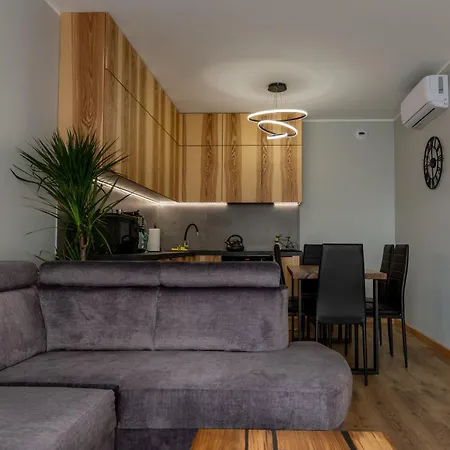 Апартаменти Jesionowe Nad Odra, Stare Miasto, Sauna W Jednym, Klimatyzacja , Garaz Podziemny 0 Zl, Odra River , Old Town, New Building, Air Conditioning, Sauna-one, Underground Garage Free