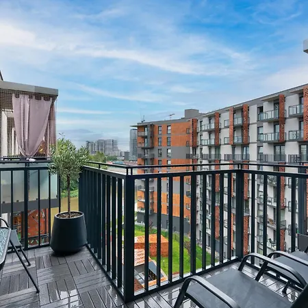 Apartment Jesionowe Ashwood Widok Na Odre 1,4 Km Od Rynku Parking Podziemny W Cenie Klimatyzacja Sauna W 1 River Oder View 1,4 Km Market Square Underground Parking Balcony Air Conditioning Breslau